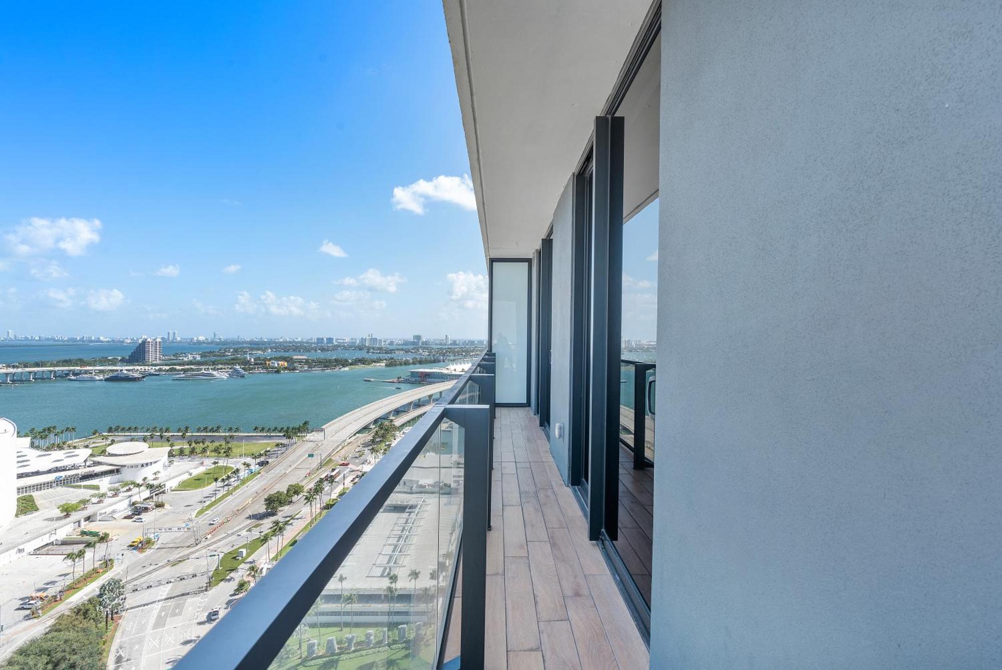 Downtown By Miami Vacation Rentals Eksteriør bilde